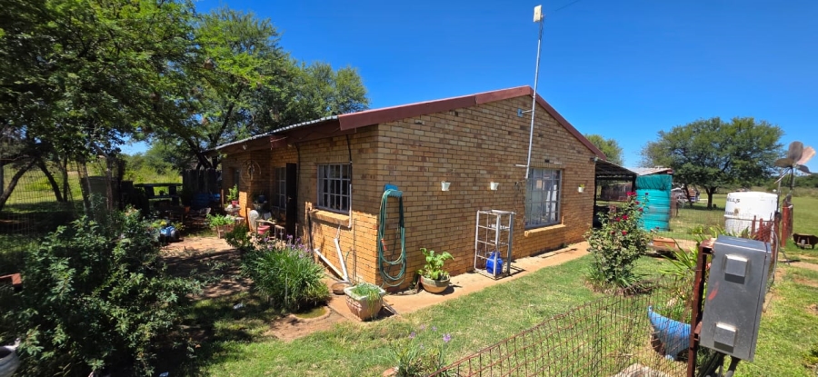 5 Bedroom Property for Sale in Vaal Park North West